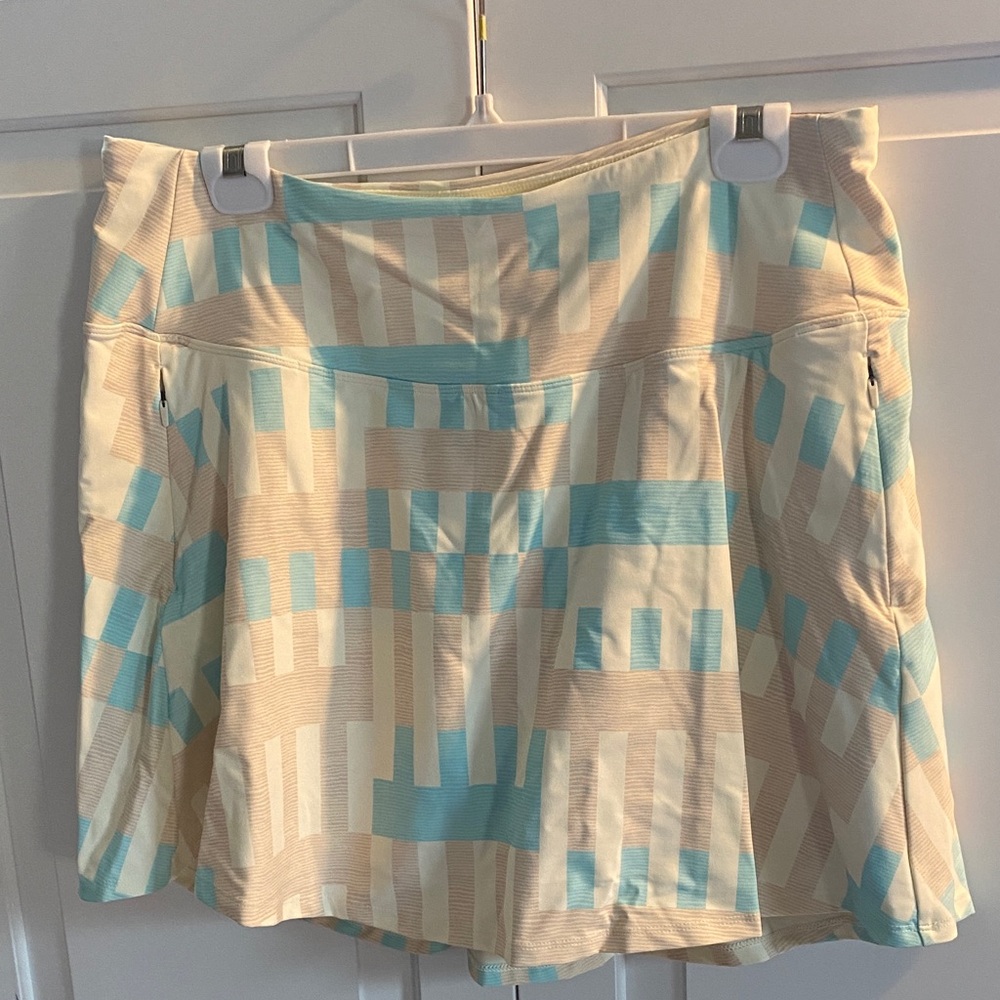 Stylish Cream and Blue Women's Golf Skort